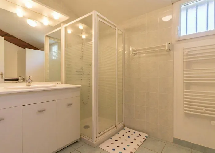 بيت للعطل De Campagne Avec Jardin Clos, 3 Chambres, Terrasse, Basse-cour, Et Terrain De Petanque - Fr-1-306-918 *