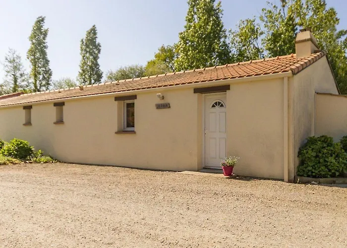 بيت للعطل De Campagne Avec Jardin Clos, 3 Chambres, Terrasse, Basse-cour, Et Terrain De Petanque - Fr-1-306-918 *